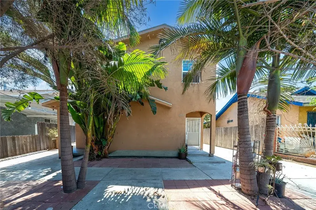 1214 E -1216 E 66th, Los Angeles, CA 90001 - #1