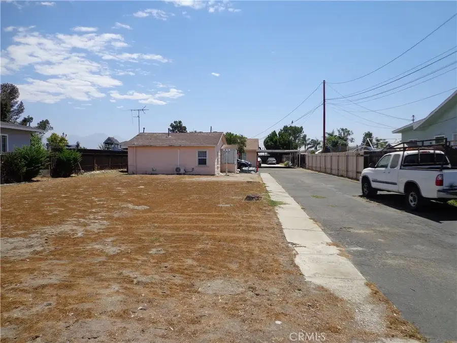 4562 Phelan, Baldwin Park, CA 91706 - #2