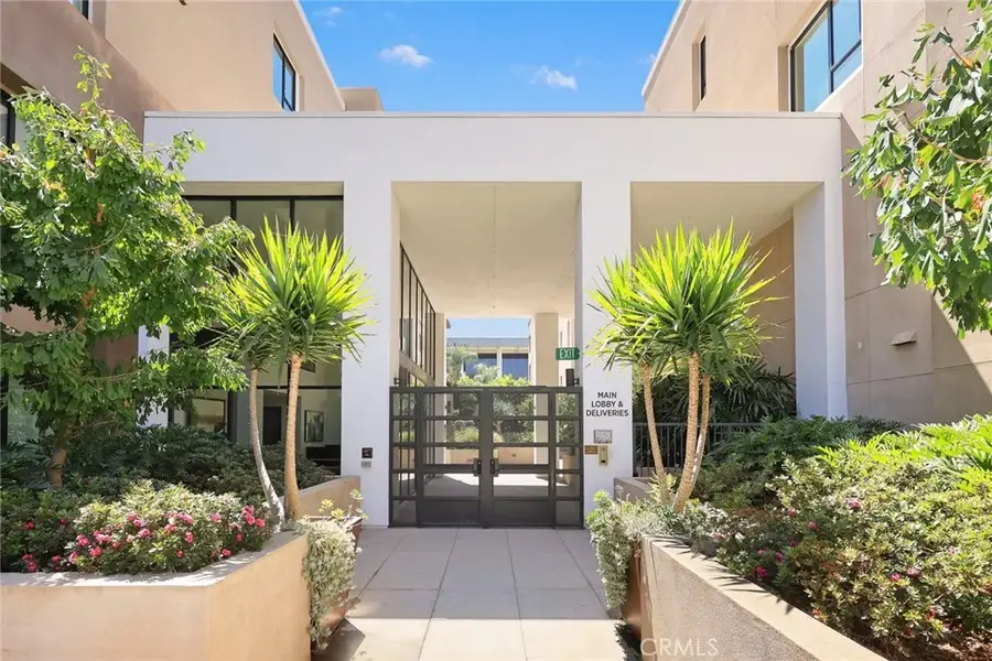 328 W Green St. #201, Pasadena, CA 91105 - #2