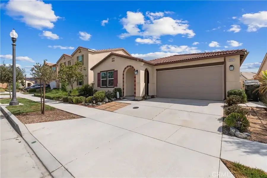 3337 S Honeysuckle Avenue, Ontario, CA 91761 - #2