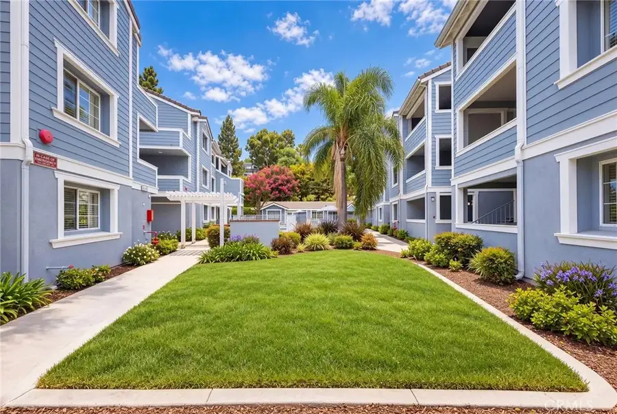 111 S Lakeview #i, Placentia, CA 92870 - #2