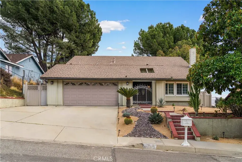 2923 Michelle Lane, Highland, CA 92346 - #1
