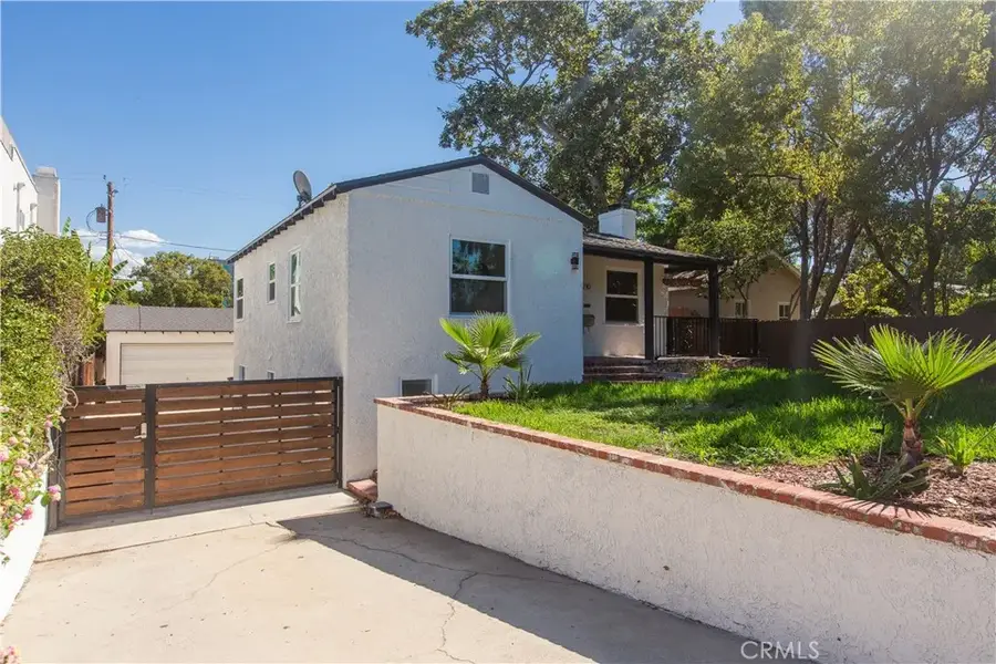 210 N Naomi, Burbank, CA 91505 - #2