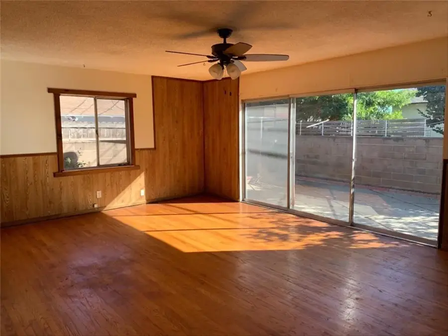 4410 S C Street, Oxnard, CA 93033 - #3