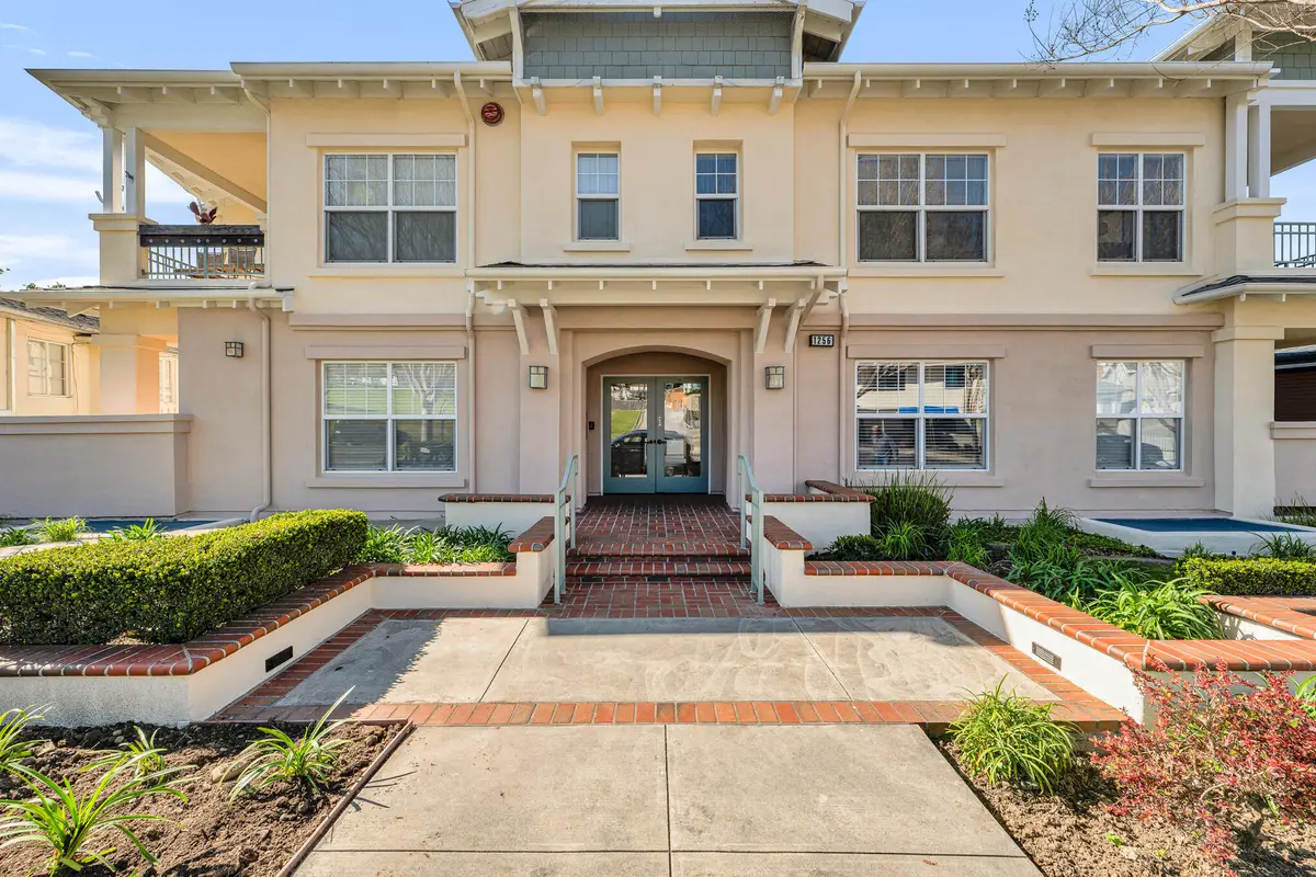 1256 E Main Street, San Buenaventura Ventura, CA 93001 - Image #1