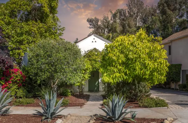 917 W Victoria Street, SANTA BARBARA, CA 93101