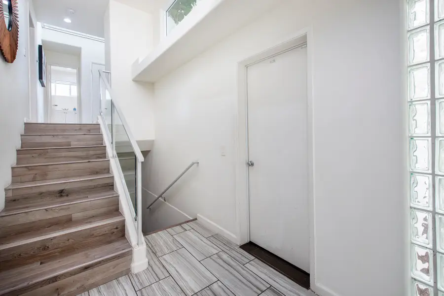 6733 Breakers Way, San Buenaventura Ventura, CA 93001 - Image #2