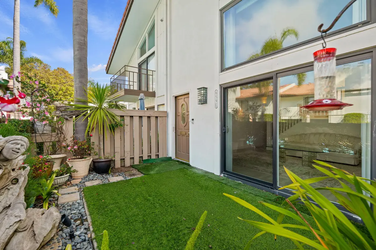 659 Del Parque Drive #E, Santa Barbara, CA 93103 - Image #1