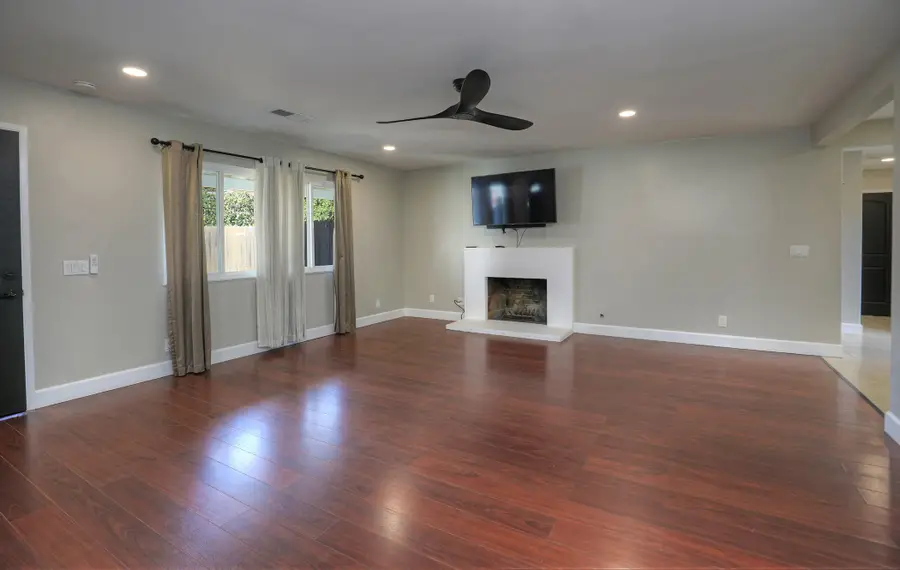 4632 Tajo Drive, Santa Barbara, CA 93110 - Image #2