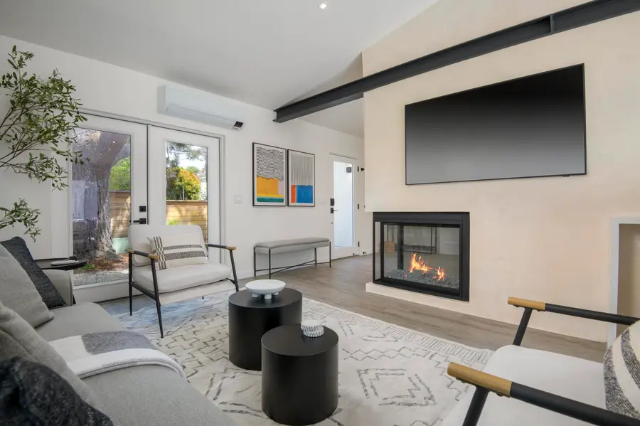 209 Barranca Avenue, Santa Barbara, CA 93109 - Image #3