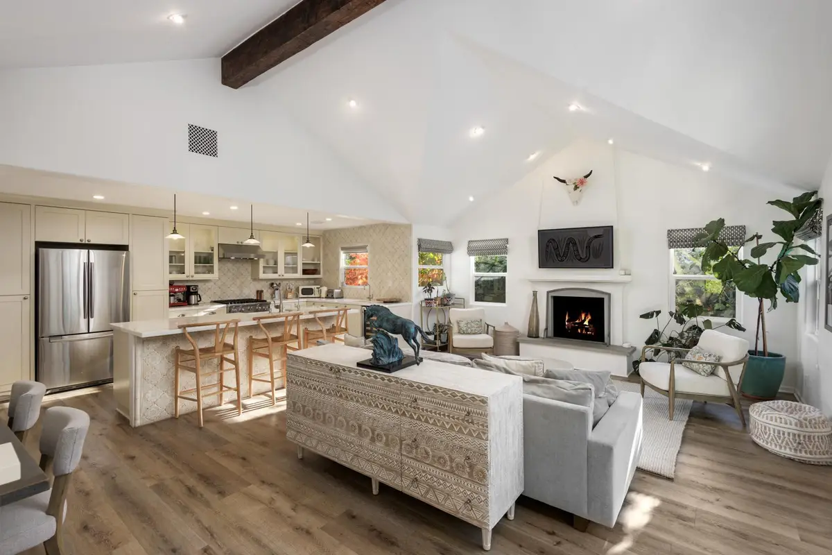 1109 Las Olas Avenue, Santa Barbara, CA 93109 - Image #1