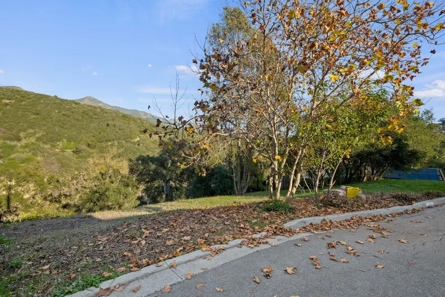 330 Sherman Road, Santa Barbara, CA 93103 - Image #3