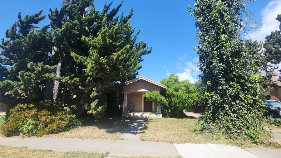 819 E Boone Street, Santa Maria, CA 93454 - #2