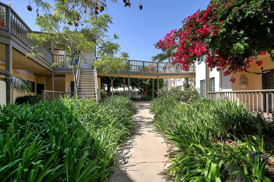 555 E Arrellaga Street #Apt 7, Santa Barbara, CA 93103 - #3