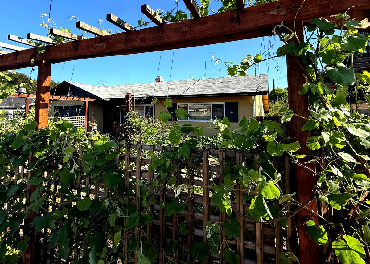50 E Portal Street, Oak View, CA 93022 - #1