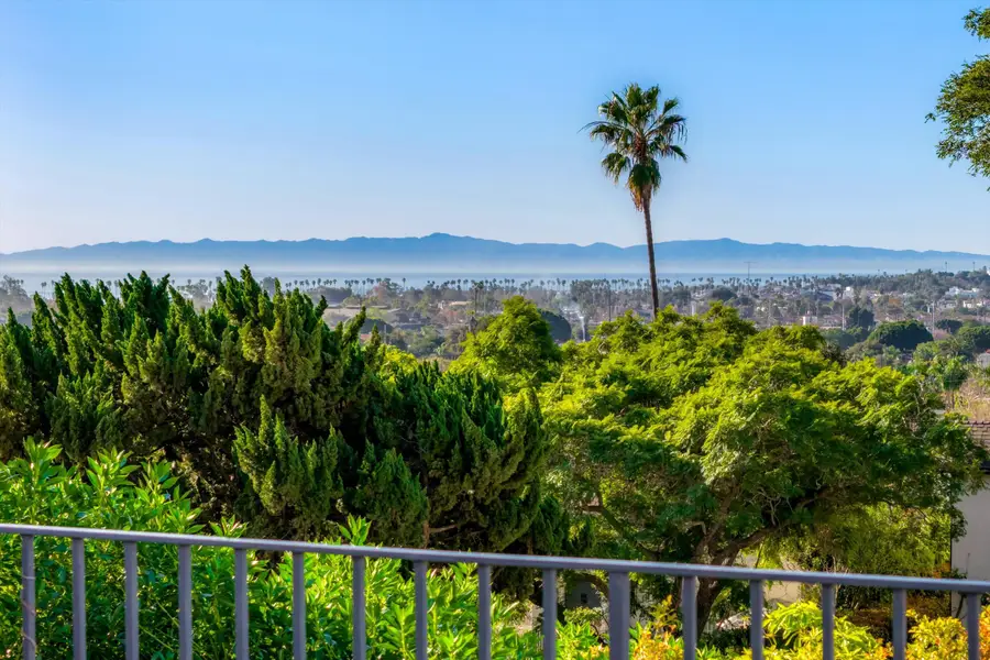 1322 E Cota Street, Santa Barbara, CA 93103 - #2