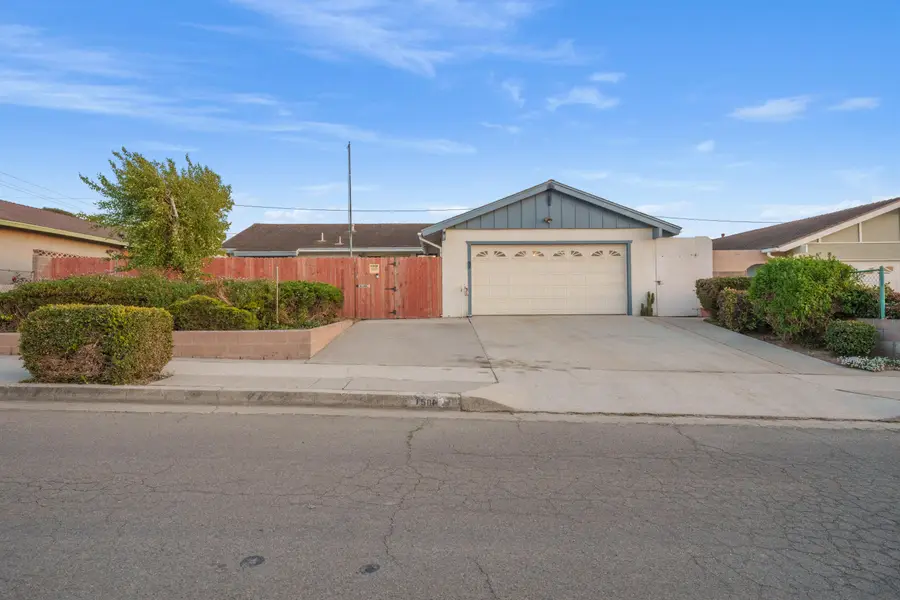 1504 W Airport Avenue, Lompoc, CA 93436 - #3