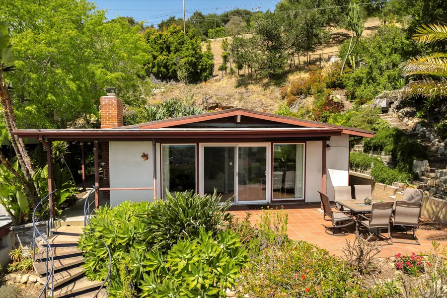 5 Las Alturas Road, Santa Barbara, CA 93103 - #2