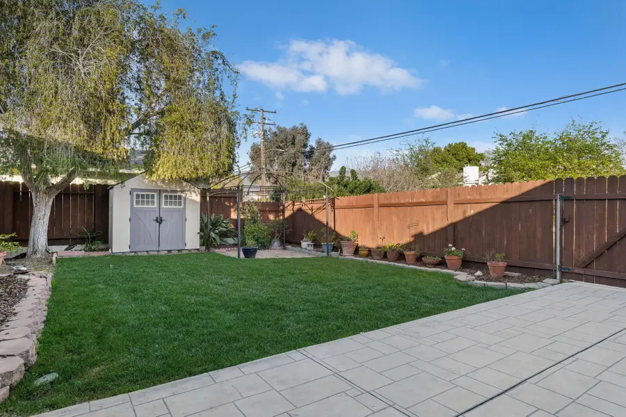 875 Walnut Lane, Santa Barbara, CA 93111 - Image #3