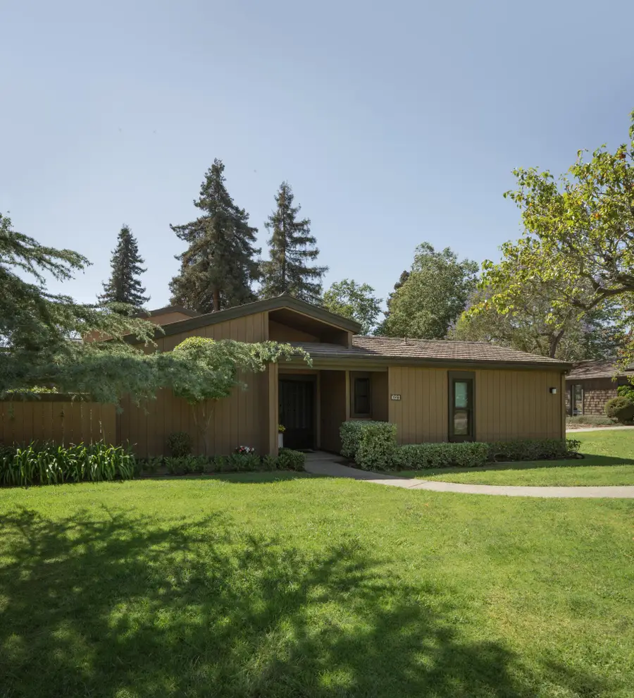 621 Las Perlas Drive, Santa Barbara, CA 93111 - #3