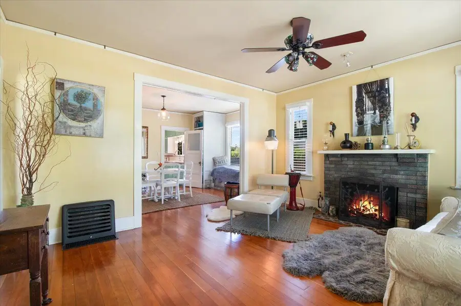 920 E Gutierrez Street, Santa Barbara, CA 93103 - #3