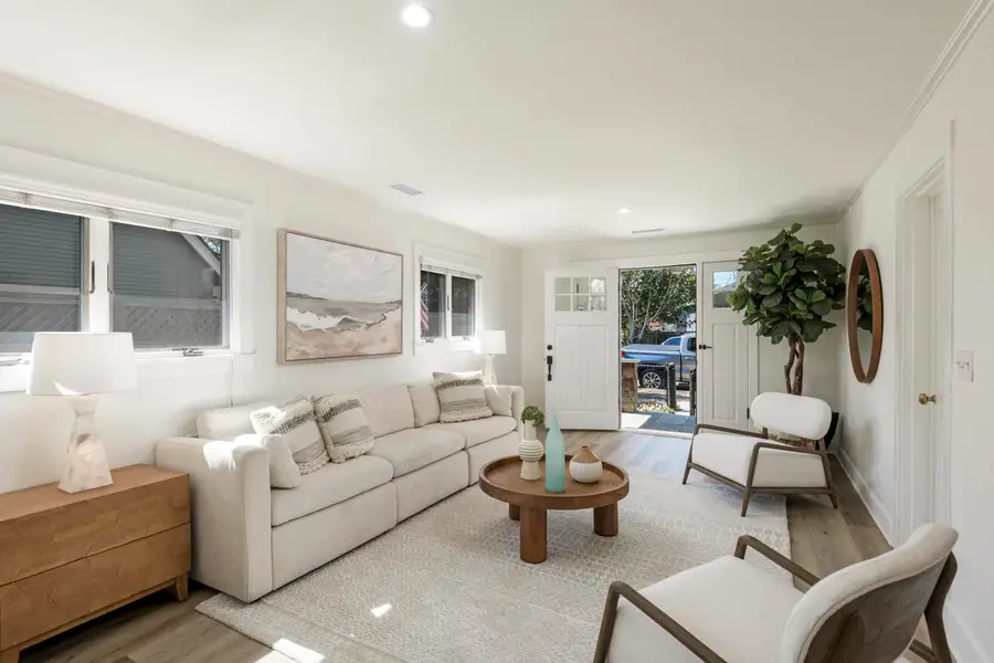 721 W Anapamu Street, Santa Barbara, CA 93101 - #3