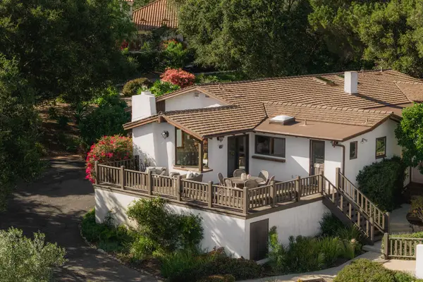 4476 Meadowlark Lane, SANTA BARBARA, CA 93105