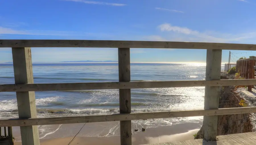 6757 Del Playa Drive, Isla Vista, CA 93117 - Image #3
