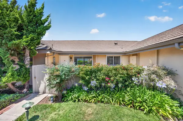 269 Moreton Bay Lane #Unit 2, GOLETA, CA 93117