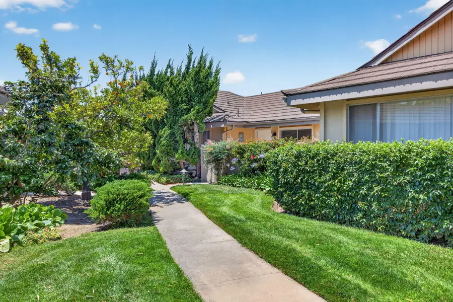 269 Moreton Bay Lane #Unit 2, Goleta, CA 93117 - #3