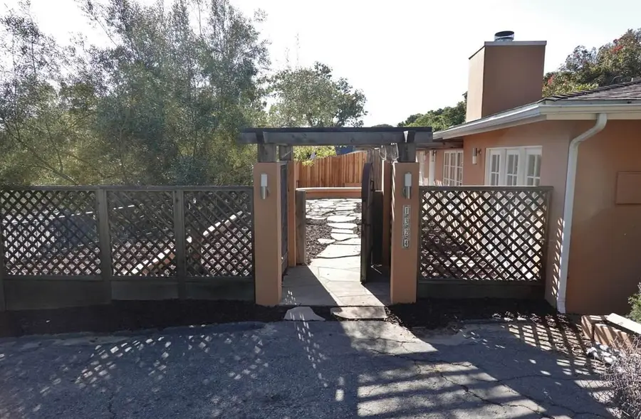 1324 Kenwood Road, Santa Barbara, CA 93109 - #2