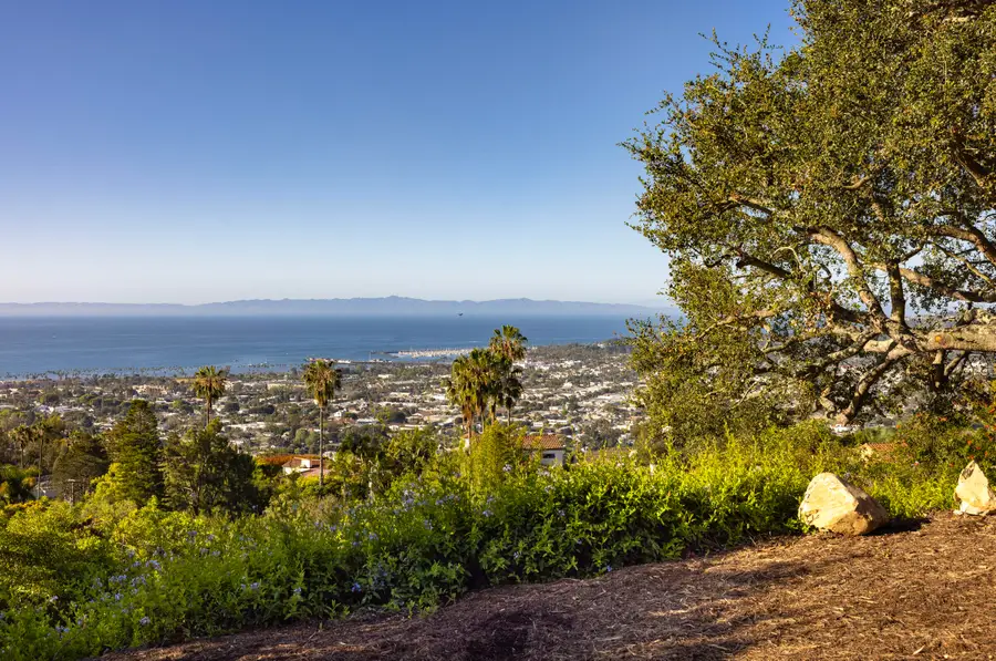 40 Rincon Vista Road, Santa Barbara, CA 93103 - #2