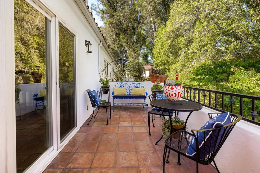 521 E Anapamu Street # 8, Santa Barbara, CA 93103 - #3