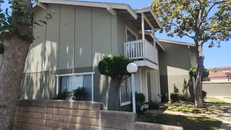 421 E Park Avenue #3, Santa Maria, CA 93454 - #2