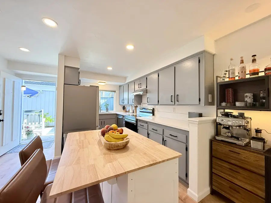 355 Cannon Green Drive #Apt F, Goleta, CA 93117 - #3