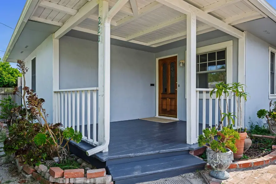 223 Vernal Avenue, Santa Barbara, CA 93105 - #2