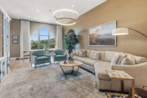401 Chapala Street #Apt 312, SANTA BARBARA, CA 93101