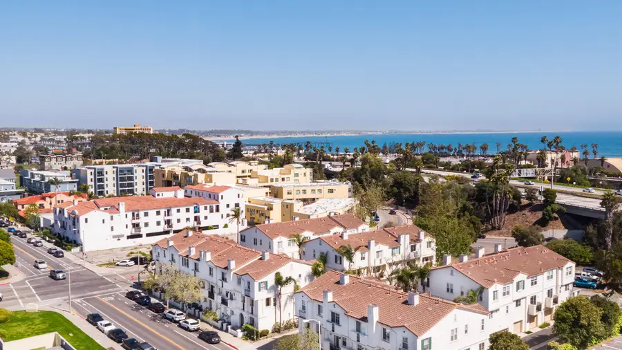 148 Beach Side Court, San Buenaventura Ventura, CA 93001 - #2