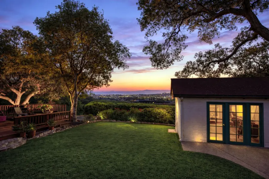 1535 Loma Street, Santa Barbara, CA 93103 - Image #2