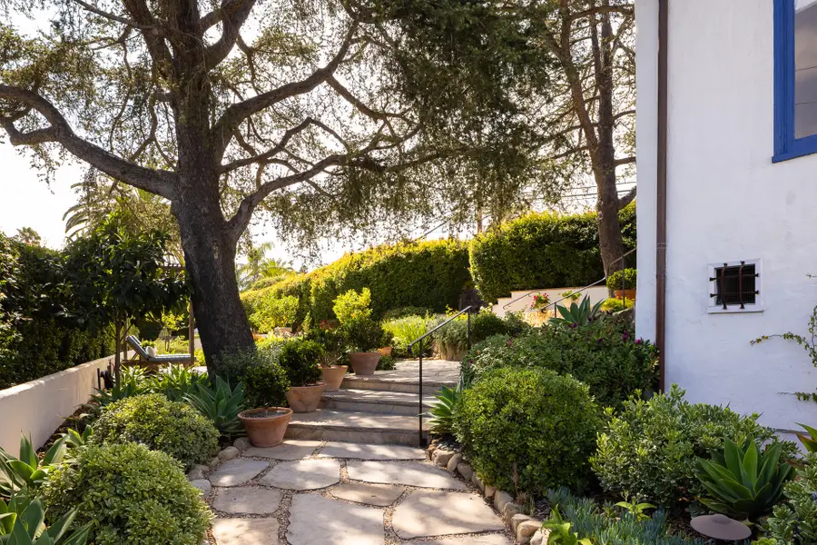 878 Paseo Ferrelo, Santa Barbara, CA 93103 - #2