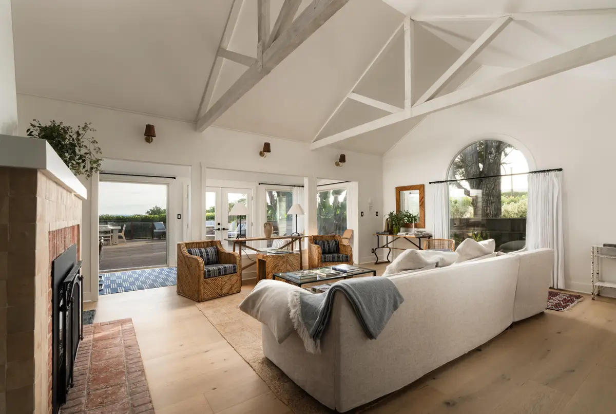 1413 Shoreline Drive, Santa Barbara, CA 93109 - Image #1