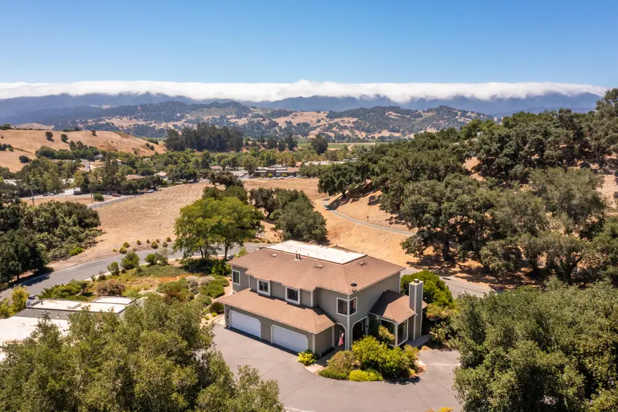 702 Hillside Drive, Solvang, CA 93463 - #2