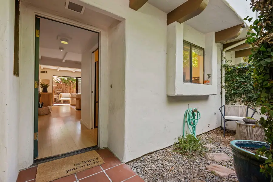 2012 Castillo Street #Apt B, Santa Barbara, CA 93105 - #3