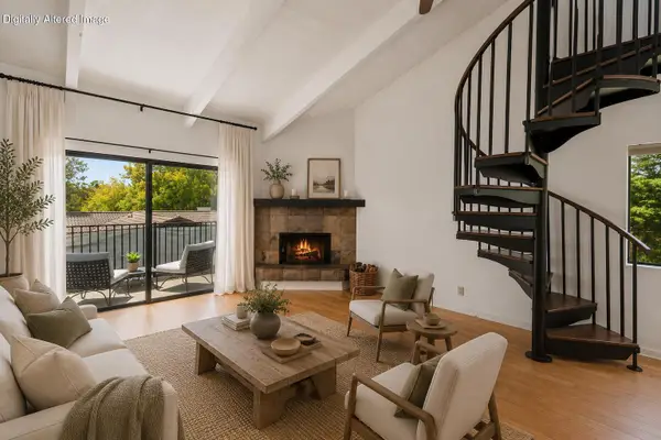 976 Miramonte Drive #Apt 4, SANTA BARBARA, CA 93109