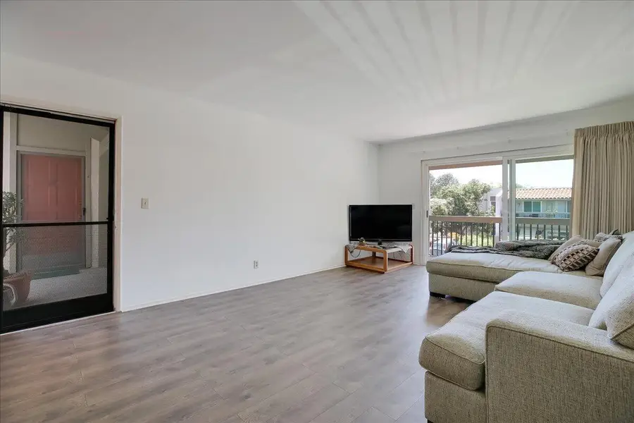 47 Dearborn Place #26, Goleta, CA 93117 - #2