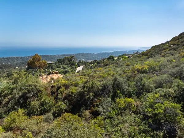 2770 Bella Vista Drive, SANTA BARBARA, CA 93108