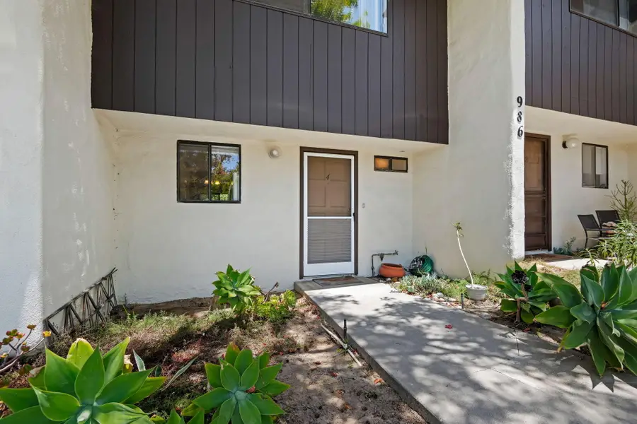 986 Miramonte Drive #Apt 4, Santa Barbara, CA 93109 - #2