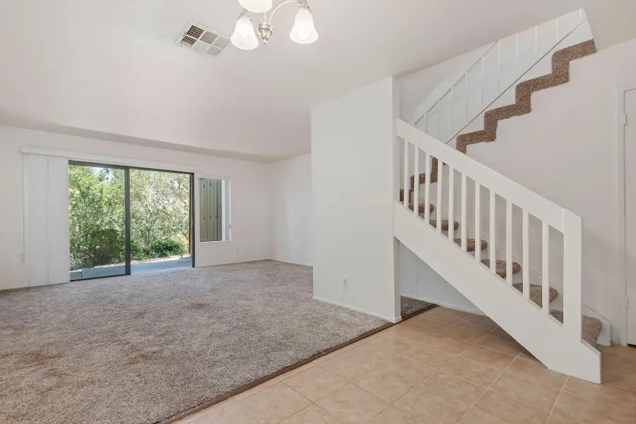 986 Miramonte Drive #Apt 4, Santa Barbara, CA 93109 - #3