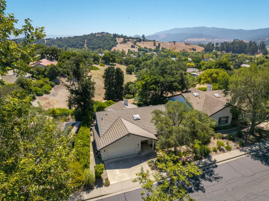 628 Hillside Drive, Solvang, CA 93463 - #3