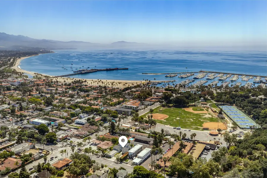 423 W Montecito Street #D, Santa Barbara, CA 93101 - #2